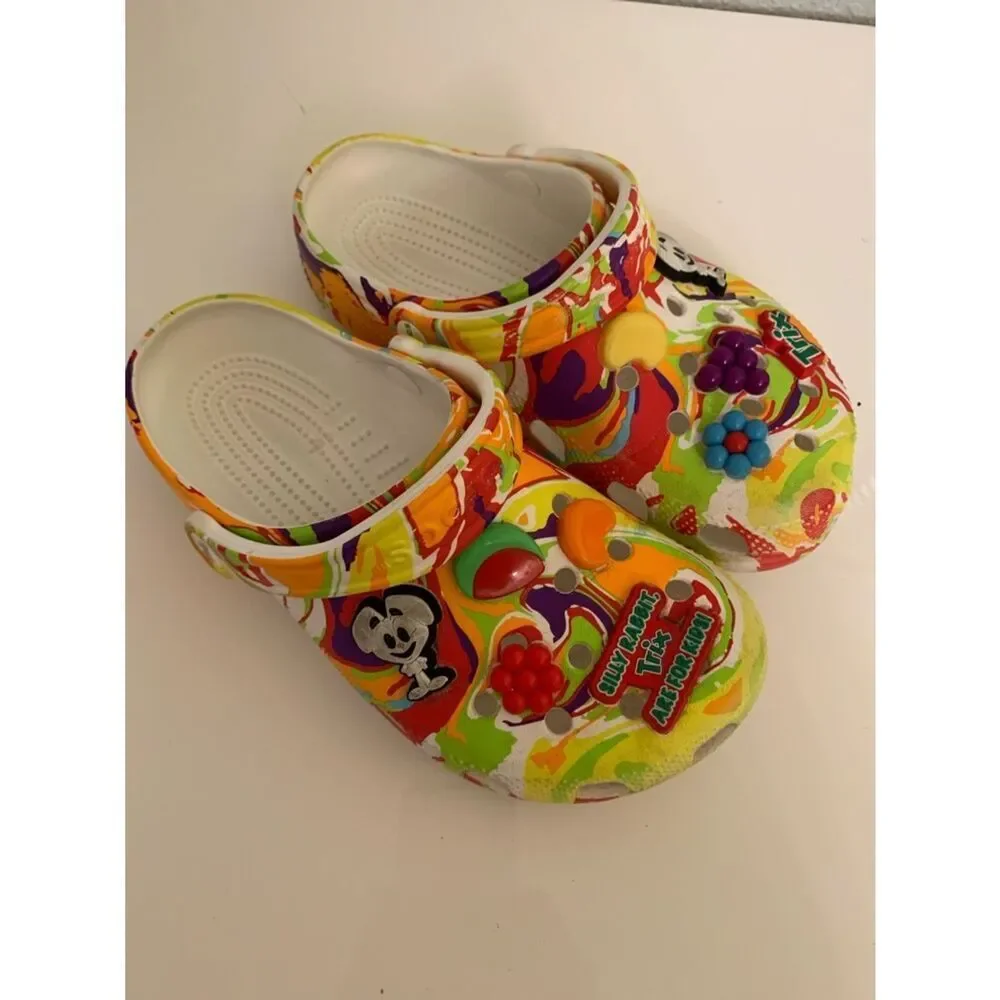 Crocs Colorful Trix Rubbit Slip On Clog Sandals Shoes with Fun Charms Size J 5/7